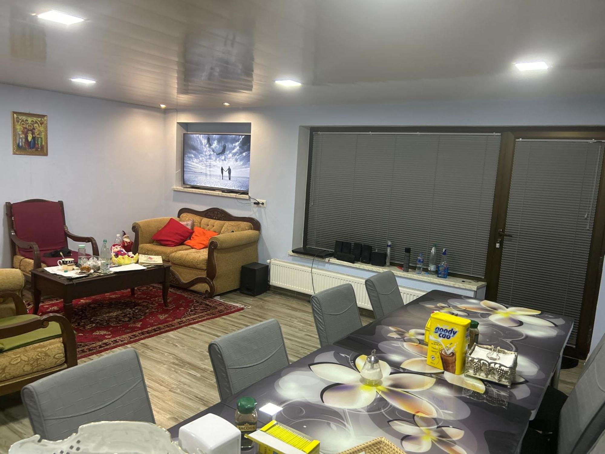 Guest House Medea Кутаиси Екстериор снимка